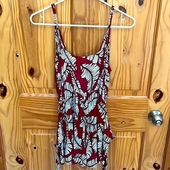 GARAGE Leaf Print Romper - Picture 6 of 8